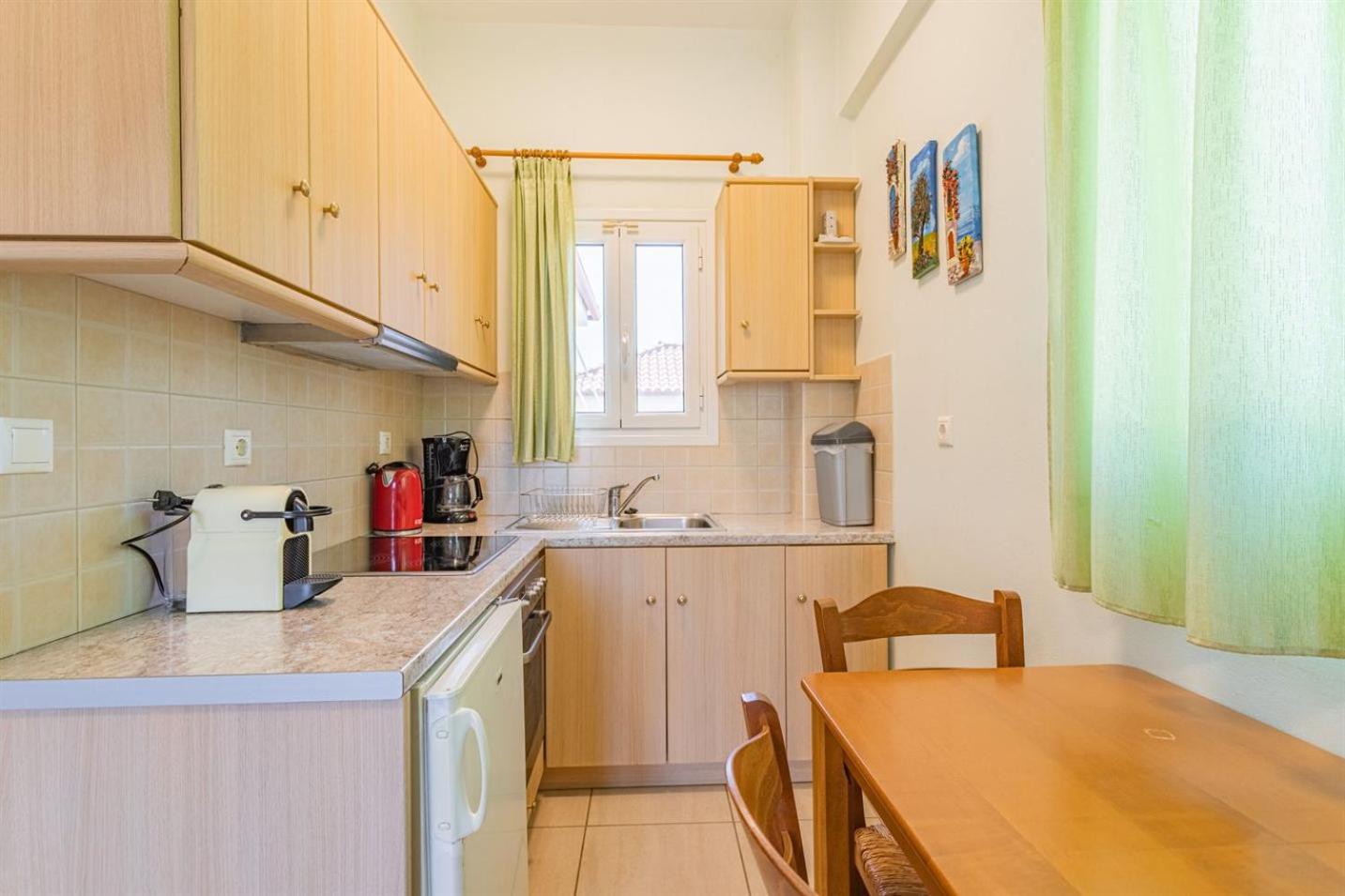 Vasiliki Apartments Ступа Екстериор снимка