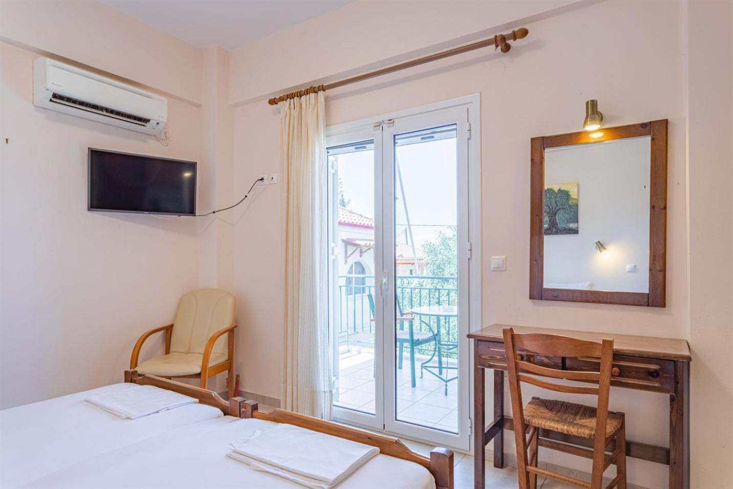 Vasiliki Apartments Ступа Екстериор снимка
